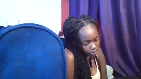 Snapshot of sweet_hennessey chatting on 05/14/26, 05:03 sweet_hennessey online show from 05/14/26, 05:03