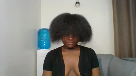 ESTHER NEEMA online show from 01/17/26, 05:01