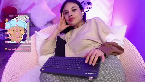 Snapshot of sweet_kaalisa chatting on 01/18/25, 09:55 KAALISA online show from 01/18/25, 09:55