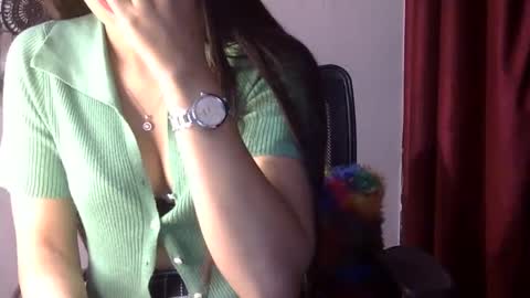 Snapshot of sweet_kanchi chatting on 02/08/25, 09:36 sweet_kanchi online show from 02/08/25, 09:36