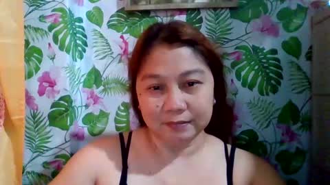 Snapshot of sweet_kayley chatting on 12/14/24, 06:35 sweet_kayley online show from 12/14/24, 06:35