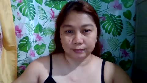 Snapshot of sweet_kayley chatting on 12/14/24, 01:05 sweet_kayley online show from 12/14/24, 01:05