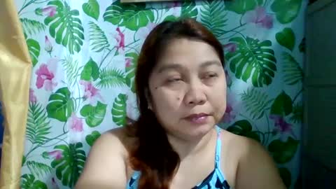 Snapshot of sweet_kayley chatting on 12/19/24, 01:29 sweet_kayley online show from 12/19/24, 01:29