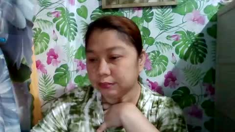 Snapshot of sweet_kayley chatting on 01/11/25, 02:41 sweet_kayley online show from 01/11/25, 02:41