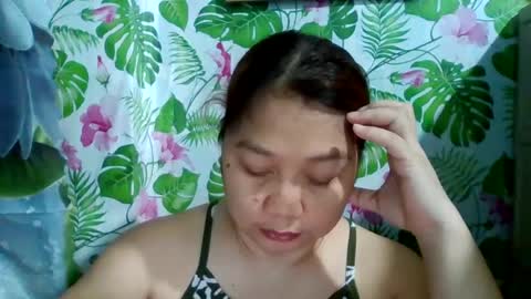 Snapshot of sweet_kayley chatting on 01/14/25, 10:17 sweet_kayley online show from 01/14/25, 10:17
