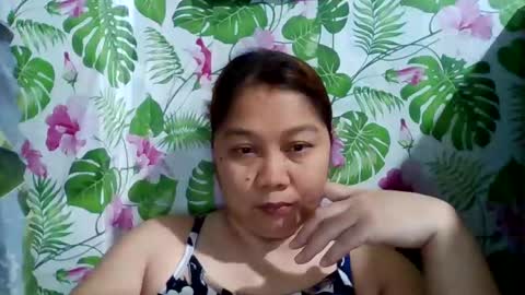 Snapshot of sweet_kayley chatting on 01/16/25, 08:22 sweet_kayley online show from 01/16/25, 08:22