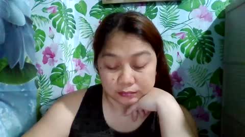 Snapshot of sweet_kayley chatting on 01/17/25, 08:56 sweet_kayley online show from 01/17/25, 08:56