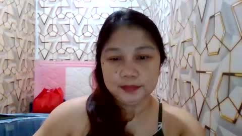 Snapshot of sweet_kayley chatting on 09/18/25, 02:13 sweet_kayley online show from 09/18/25, 02:13