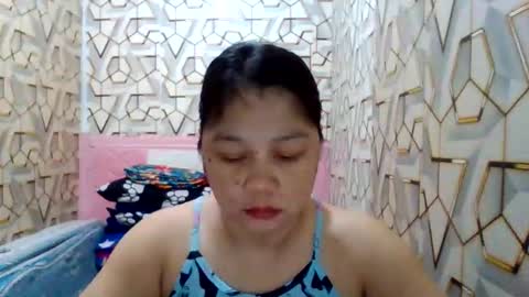 Snapshot of sweet_kayley chatting on 10/05/25, 02:21 sweet_kayley online show from 10/05/25, 02:21
