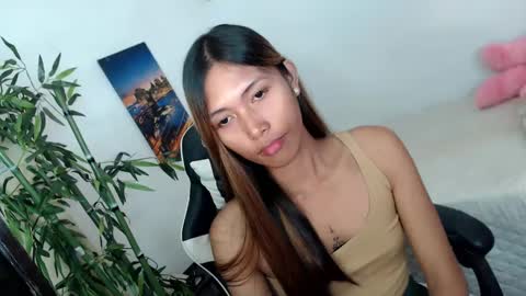 sweet_lady14 online show from 03/11/25, 04:43