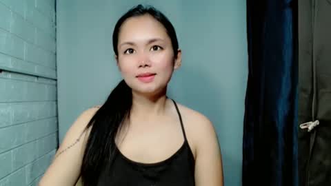 Snapshot of sweet_laika chatting on 04/02/26, 05:05 LAIKA online show from 04/02/26, 05:05