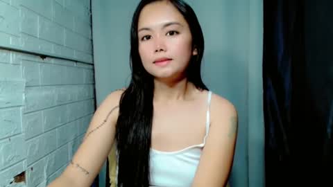 Snapshot of sweet_laika chatting on 04/22/26, 04:37 LAIKA online show from 04/22/26, 04:37