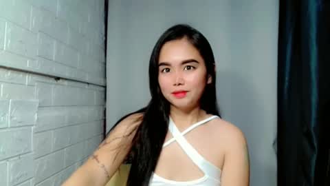 Snapshot of sweet_laika chatting on 04/26/26, 03:15 LAIKA online show from 04/26/26, 03:15