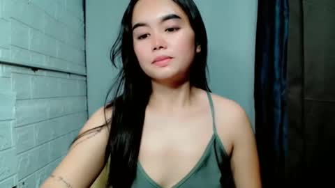 Snapshot of sweet_laika chatting on 06/11/26, 02:53 LAIKA online show from 06/11/26, 02:53