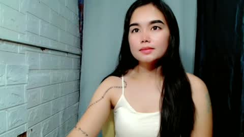 Snapshot of sweet_laika chatting on 06/22/26, 04:09 LAIKA online show from 06/22/26, 04:09