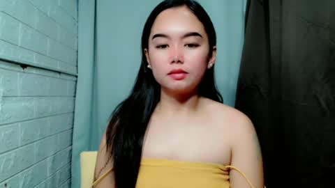 Snapshot of sweet_laika chatting on 06/27/26, 02:38 LAIKA online show from 06/27/26, 02:38