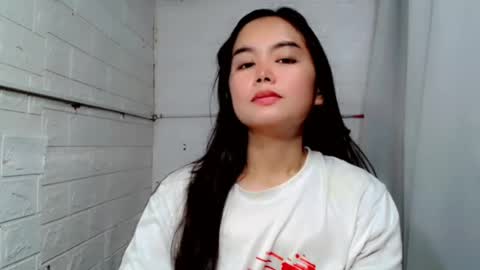 Snapshot of sweet_laika chatting on 07/28/26, 01:56 LAIKA online show from 07/28/26, 01:56