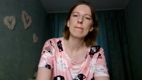 Snapshot of sweet_lilbunny chatting on 09/11/25, 02:11 sweet_lilbunny online show from 09/11/25, 02:11