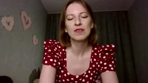 Snapshot of sweet_lilbunny chatting on 09/19/25, 02:29 sweet_lilbunny online show from 09/19/25, 02:29