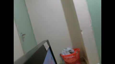 sweet_lilianah online show from 02/24/25, 06:47