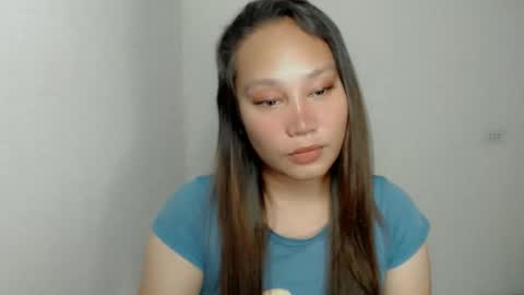 Snapshot of sweet_lover5 chatting on 03/03/26, 07:20 SWEET LOVE online show from 03/03/26, 07:20