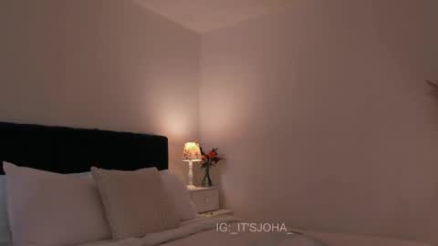 Snapshot of sweet_mara_cat chatting on 02/28/26, 04:52 Mor online show from 02/28/26, 04:52