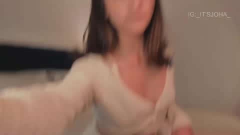 Snapshot of sweet_mara_cat chatting on 04/11/26, 11:53 Mor online show from 04/11/26, 11:53