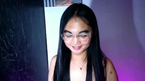 Snapshot of sweet_mariax chatting on 11/22/25, 05:17 Maria Stella online show from 11/22/25, 05:17