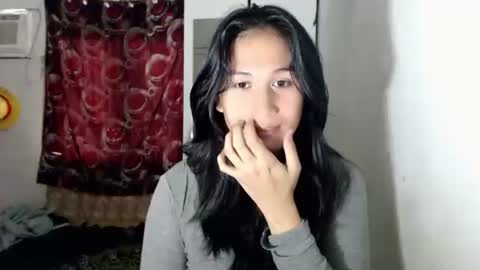 Snapshot of sweet_mariexxo chatting on 03/06/26, 02:08 Marie online show from 03/06/26, 02:08