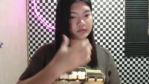 Snapshot of sweet_mary_onboard chatting on 04/16/26, 02:40 sweet_mary_onboard online show from 04/16/26, 02:40