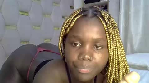 sweet_melodiyy online show from 04/02/26, 07:55