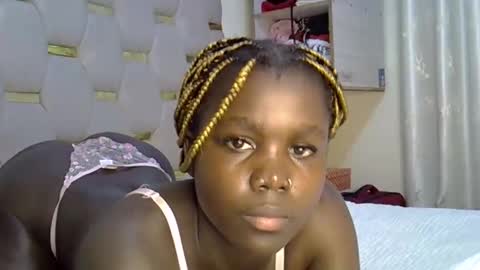 sweet_melodiyy online show from 04/09/26, 06:13