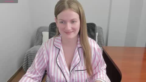 Snapshot of sweet_melody_of_ur_heart chatting on 02/11/26, 08:58 Mila online show from 02/11/26, 08:58