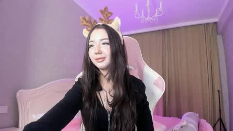 Mikasa online show from 10/28/25, 12:52