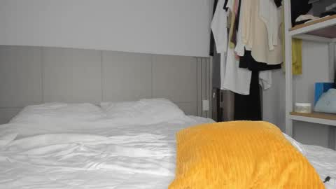 Snapshot of sweet_miss381 chatting on 02/22/26, 11:58 Sofi online show from 02/22/26, 11:58