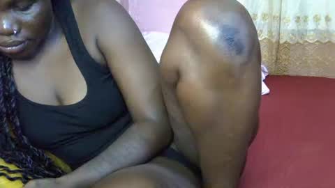 Lisa online show from 11/11/25, 08:25