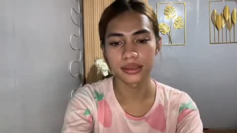 Snapshot of sweet_nikki03 chatting on 03/27/26, 10:15 sweet_nikki03 online show from 03/27/26, 10:15