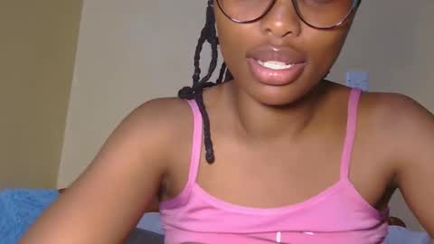 S online show from 09/19/25, 06:48