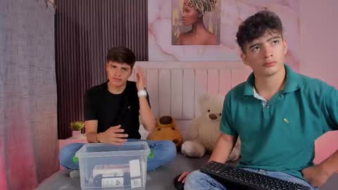 Petter online show from 11/15/25, 12:56