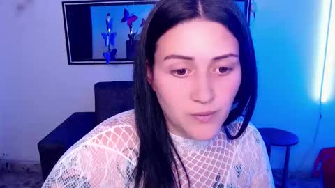 Snapshot of sweet_poison_666 chatting on 04/18/26, 10:43 sweet_poison_666 online show from 04/18/26, 10:43