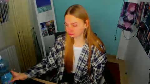Snapshot of sweet_sabriina chatting on 03/02/25, 07:21 Sabina online show from 03/02/25, 07:21