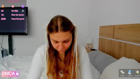 Snapshot of sweet_sabriina chatting on 04/13/26, 06:30 Sabina online show from 04/13/26, 06:30