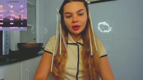 Snapshot of sweet_sabriina chatting on 06/17/26, 07:22 Sabina online show from 06/17/26, 07:22