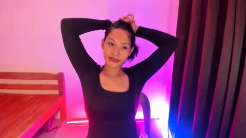 Snapshot of sweet_sakuraxx chatting on 03/24/26, 04:34 jane online show from 03/24/26, 04:34