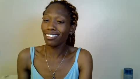 Snapshot of sweet_sinful chatting on 07/23/26, 10:19 sweet_sinful online show from 07/23/26, 10:19
