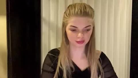 Mira online show from 11/01/25, 10:01