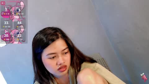 Snapshot of sweet_sirenxx chatting on 01/08/25, 08:27 Leah online show from 01/08/25, 08:27