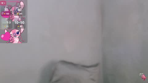 Snapshot of sweet_sirenxx chatting on 01/20/25, 08:09 Leah online show from 01/20/25, 08:09