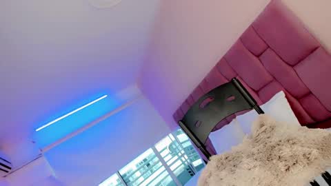 Snapshot of sweet_stacie chatting on 12/05/24, 04:12 sweet_stacie online show from 12/05/24, 04:12