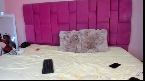 Snapshot of sweet_stacie chatting on 12/20/24, 01:33 sweet_stacie online show from 12/20/24, 01:33